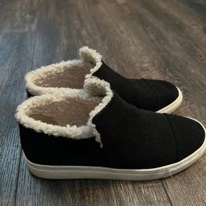 lucky brand slipper
